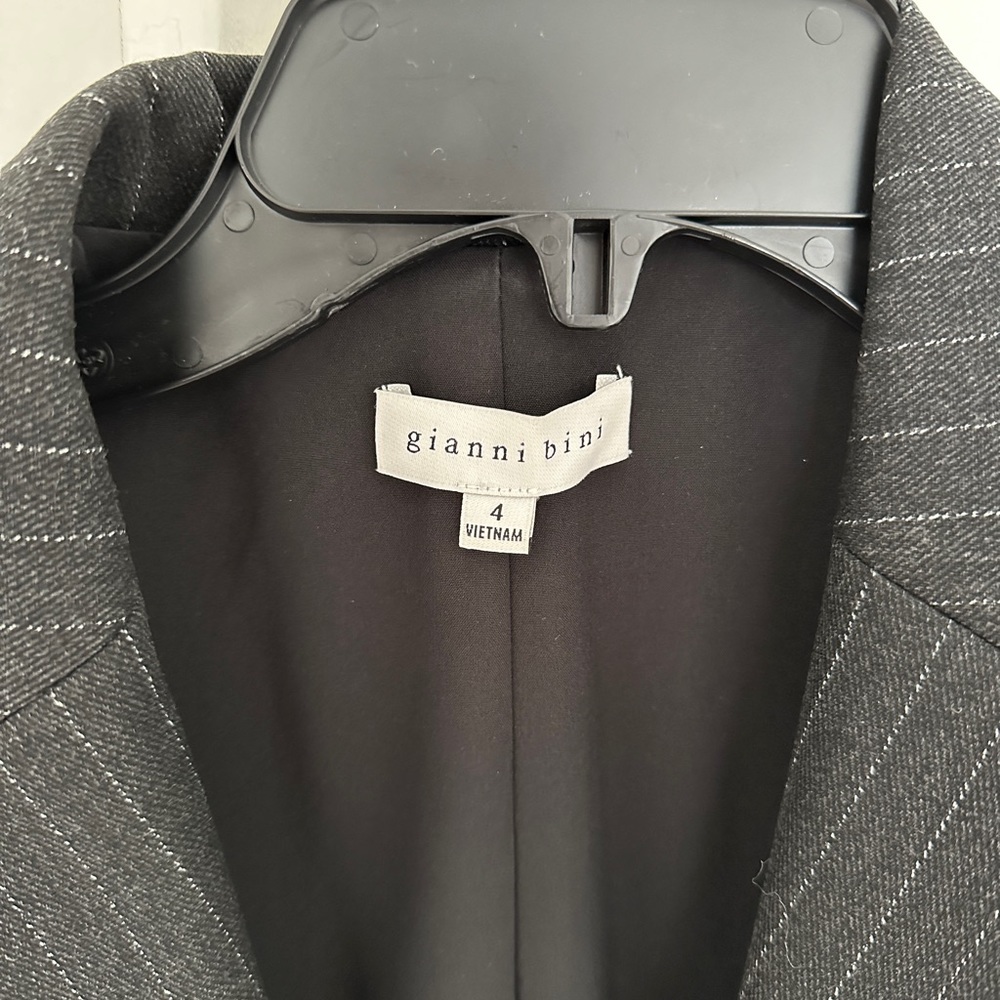 Gianni Bini x Nastia Liukin Val Twill Stripe Long Sleeve Feather Trim Blazer - Picture 3 of 4